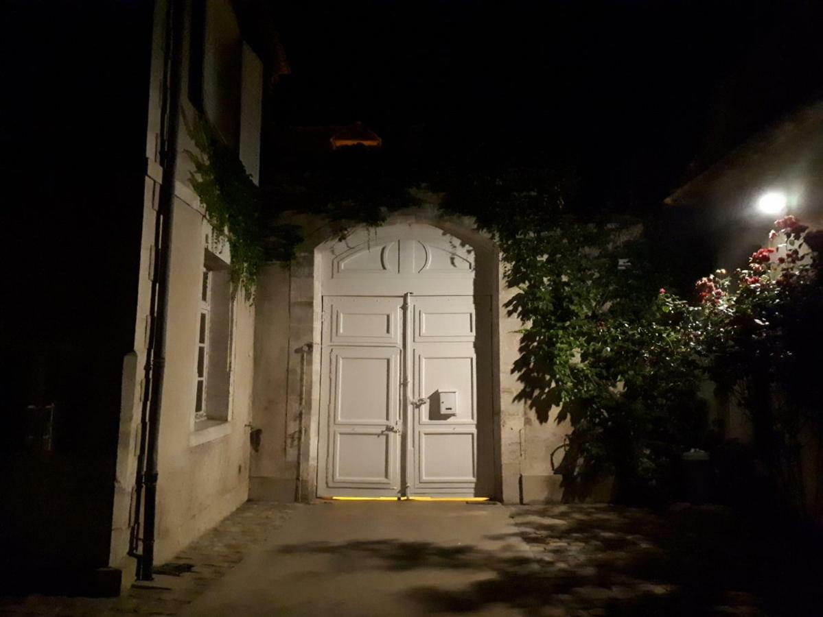 Saint-Eusebe Mansion - Hotel Particulier St-Eusebe オセール エクステリア 写真